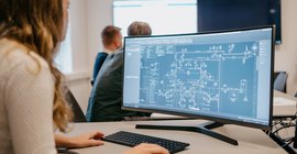 Fourphase 136 05 Operations Room